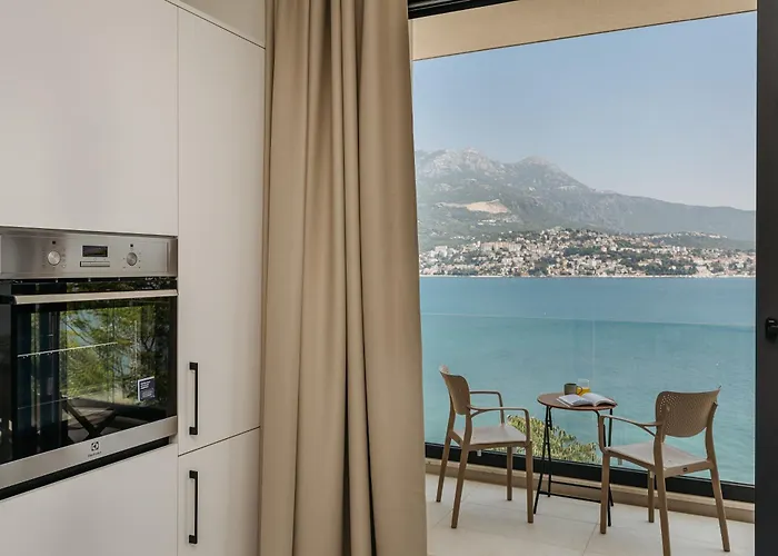 Njivice Coastal Oasis Apartman *