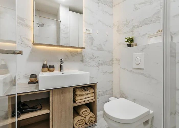 Apartman Njivice Coastal Oasis *